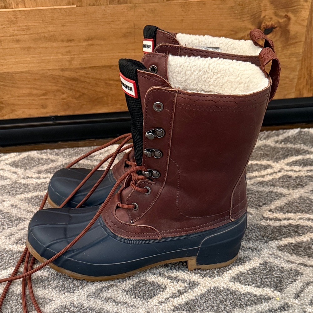 Hunter Two-Tone Winter Boots size 10 - Picture 2 of 6